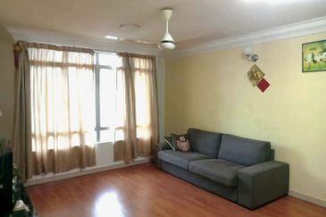 Casa Prima Condominium