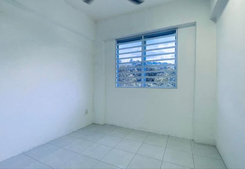 D'Aman Residences, Meru