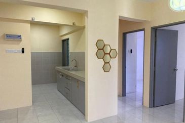 D'Aman Residences, Meru