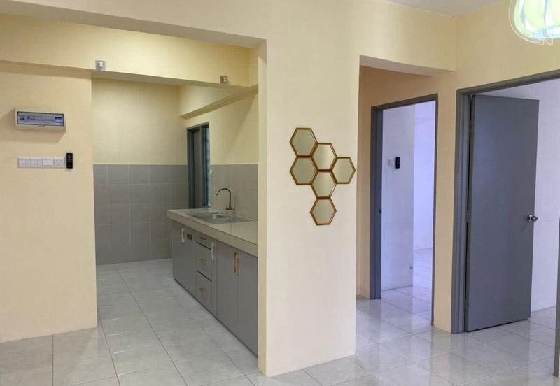 D'Aman Residences, Meru