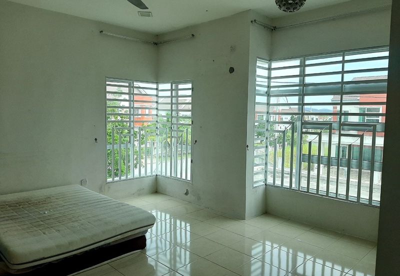 Bandar Seri Iskandar