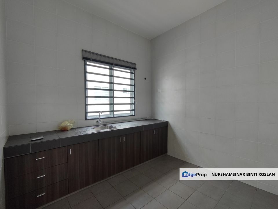 [BANDAR SERI ISKANDAR] Double Storey House For Sale, Perak, 