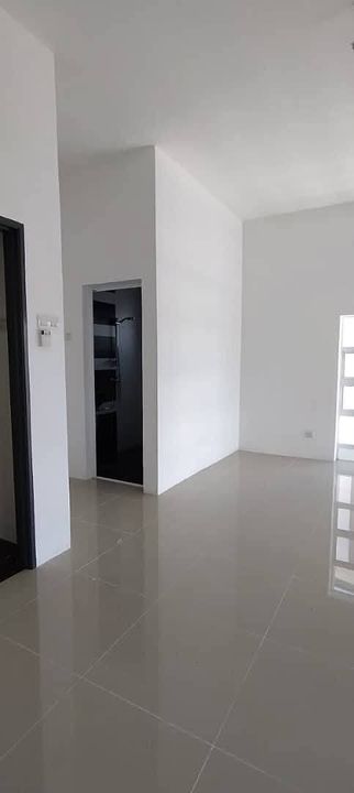 SEMI D DOUBLE STOREY FOR SALE LOCATED AT BATU GAJAH , Perak, Batu Gajah