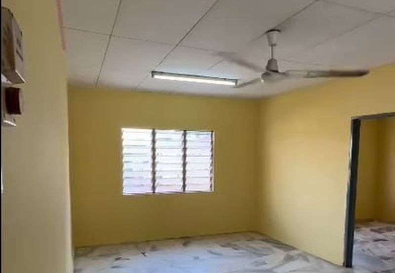 Flat PKNS, Seksyen 7