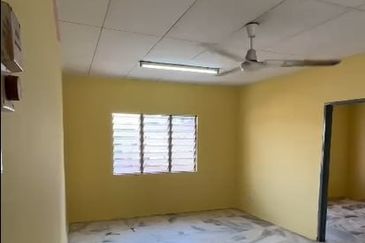 Flat PKNS, Seksyen 7