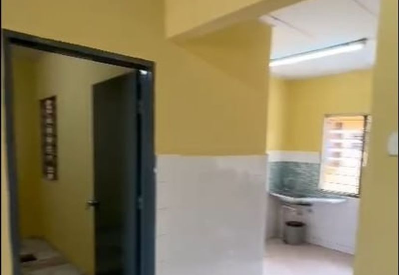 Flat PKNS, Seksyen 7