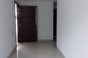 Lagenda Waterfront Homes