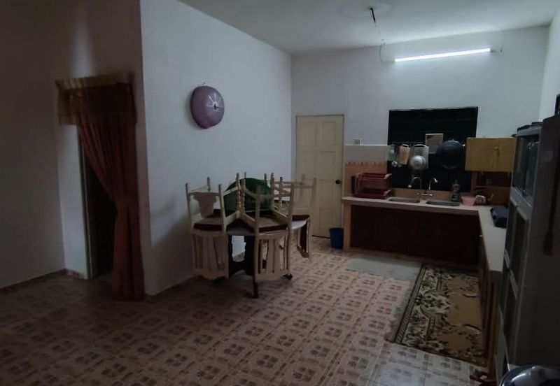 Banglo Setingkat For Sale