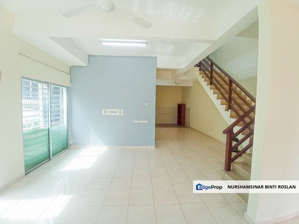 Double Storey House Freehold Tenure For Sale, Perak, Kuala Kangsar