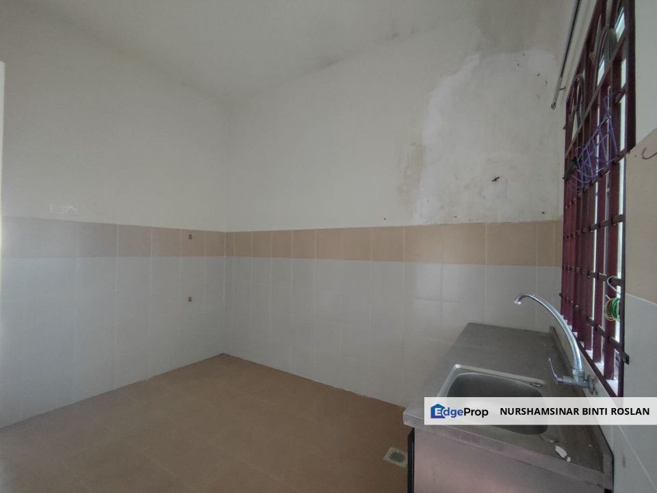 Double Storey House Puncak Iskandar, Perak, Sri Iskandar