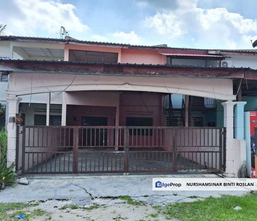 Double Storey House For Sale, Perak, Bota