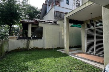 Seksyen 4, Shah Alam