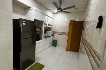 Seksyen 4, Shah Alam