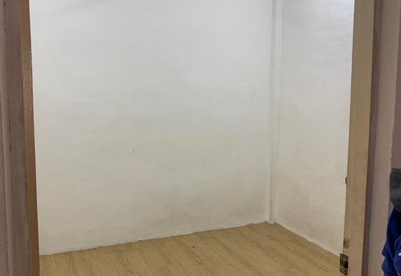 Panorama Lapangan Perdana Flat