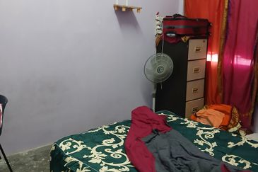 Panorama Lapangan Perdana Flat