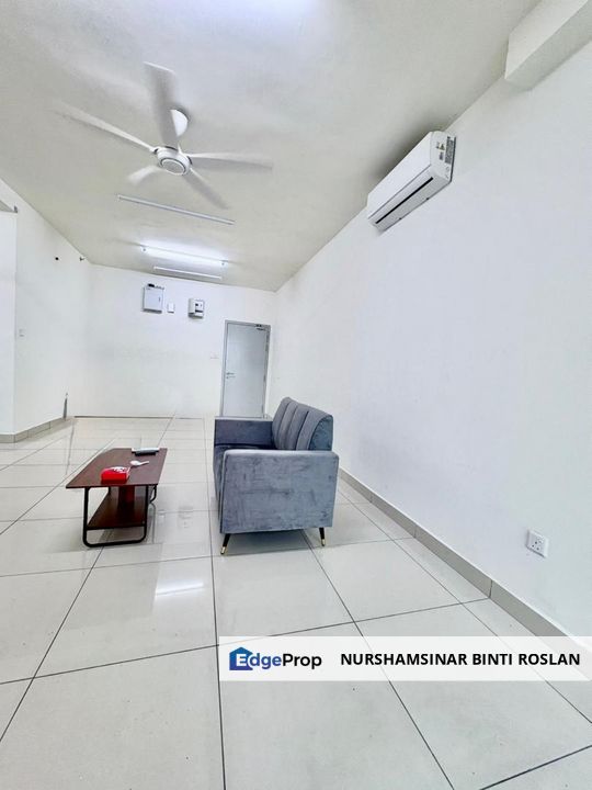House Suitable for Own Stay Fully Furnished, Selangor, Damansara Damai
