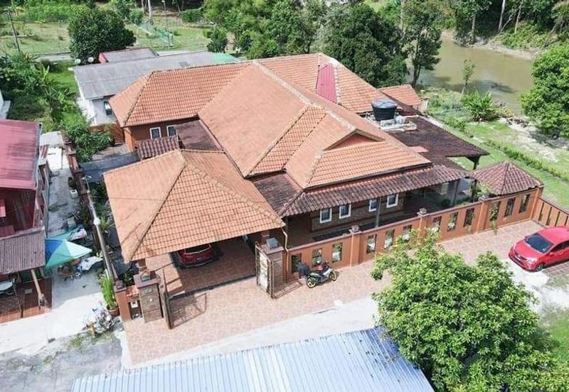 Fully Furnished House For Sale Near The River