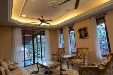 Fully Furnished House For Sale Near The River