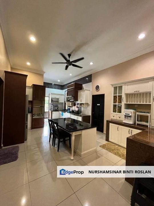 Fully Furnished House For Sale Near The River, Selangor, Hulu Langat