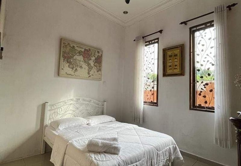 Fully Furnished House For Sale Near The River