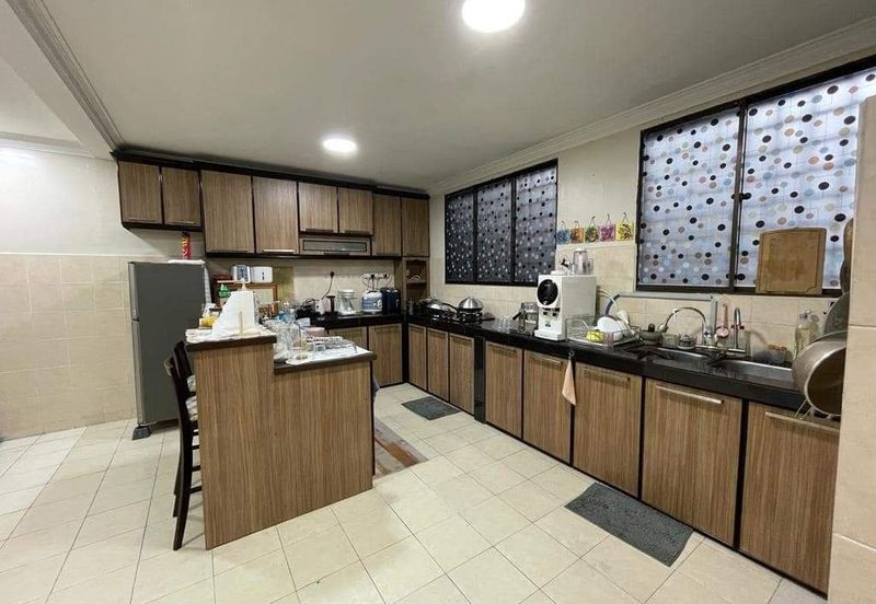 Taman Halaman Meru Permai