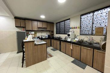 Taman Halaman Meru Permai