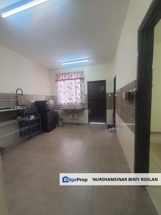 Freehold Tenure Semi Furnished House For Sale, Perak, Kinta