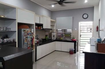 TAMAN SURIA (SUN LAND RESIDENCE)