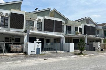 TAMAN SURIA (SUN LAND RESIDENCE)