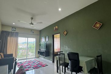 [PUNCAK ALAM] FULLY FURNISHED HOUSE PRICE REDUCE