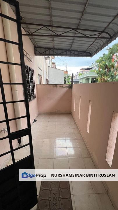 Slim Nego Double Storey House For Sale, Selangor, Banting