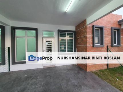 SLIGHTLY NEGO SINGLE STOREY HOUSE FOR SALE, Selangor, Sepang