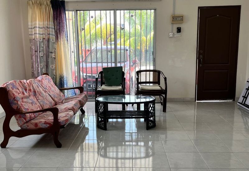 [BATU GAJAH] Single Storey Bungalow for Sale Negotiable