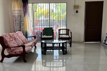 [BATU GAJAH] Single Storey Bungalow for Sale Negotiable