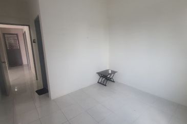 D'Aman Residences, Meru