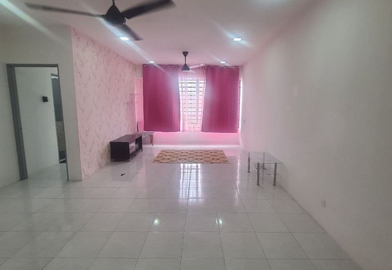 D'Aman Residences, Meru