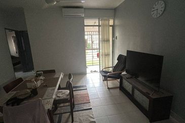 Apartment Teratai, Taman Sutera