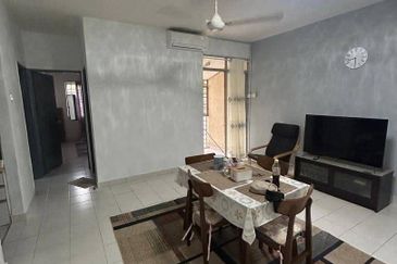 Apartment Teratai, Taman Sutera
