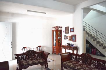 PUNCAK BOUGAINVILLEA