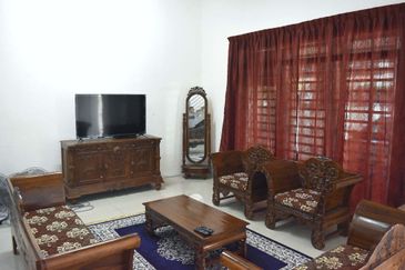 PUNCAK BOUGAINVILLEA