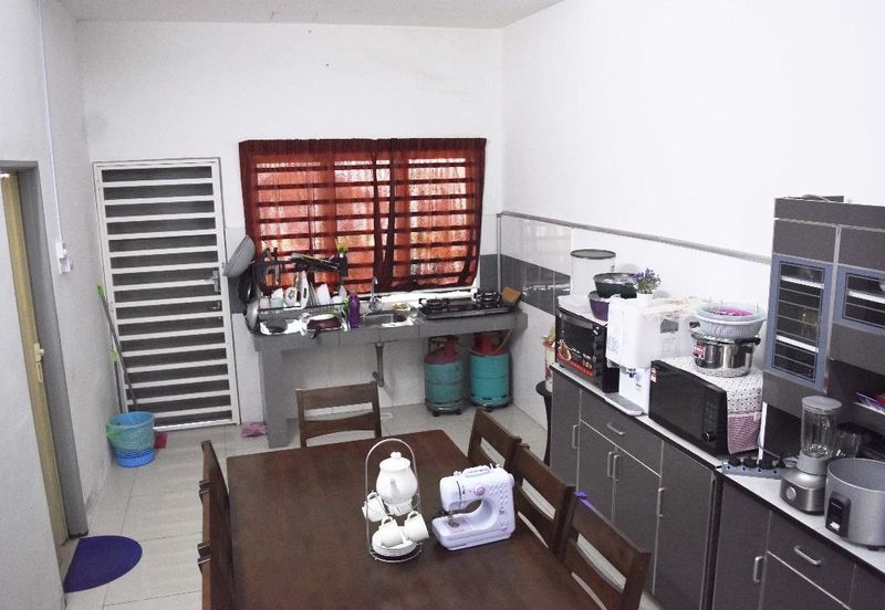 PUNCAK BOUGAINVILLEA