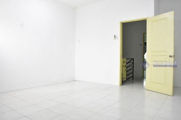 PUNCAK BOUGAINVILLEA