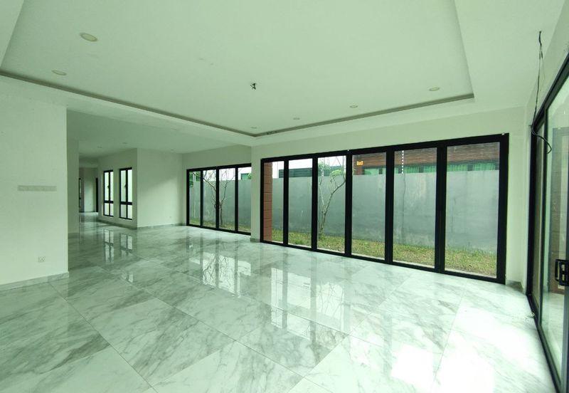 JALAN THOMPSON/JALAN TUN DR ISMAIL