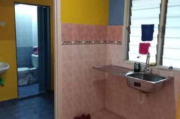 Permai Lake View Apartments