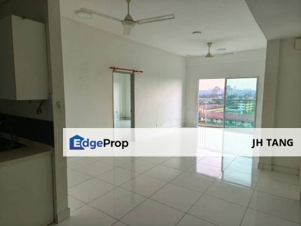 The Twin Residences, Tampoi •Nearby Pasir Gudang Highway/Perling /Larkin /Kempas / Town •3+1 Bedroom 2 Bathroom •2 Balcony, Johor, Tampoi