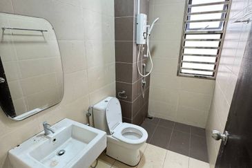 The Canal Garden South, Horizon Hills