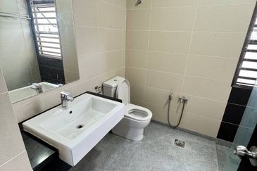 The Canal Garden South, Horizon Hills