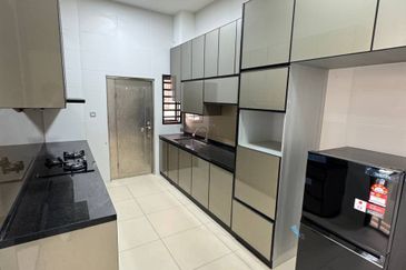 The Canal Garden South, Horizon Hills