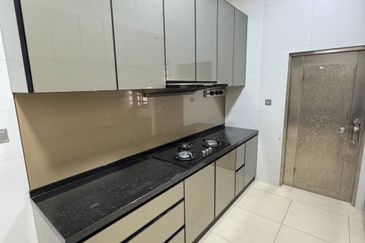 The Canal Garden South, Horizon Hills