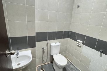 The Canal Garden South, Horizon Hills